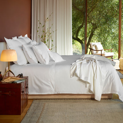 amaliahc_suave_bed_